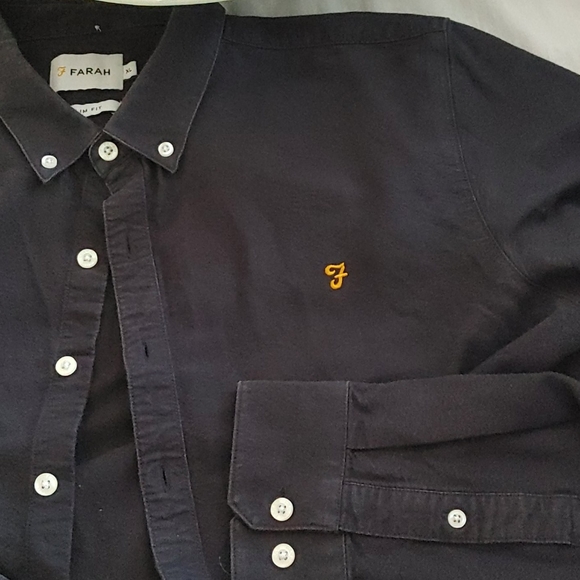 Nice button up shirt mother of pearl button - Picture 3 of 4